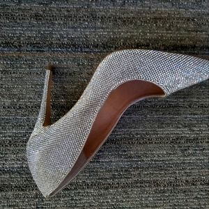 Steve Madden  Crystal Pump Shoe Size 9.5
